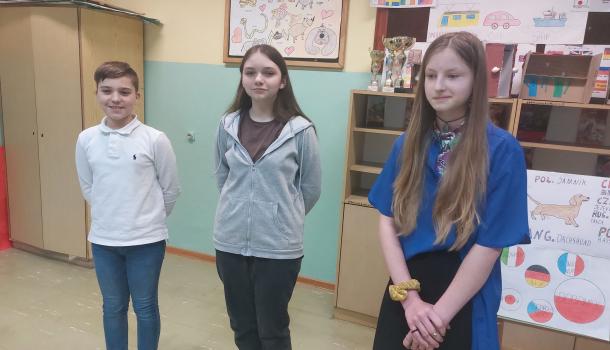 Szkolne eliminacje do konkursu recytatorskiego w klasach 4-8 w SP nr 7 w Mławie