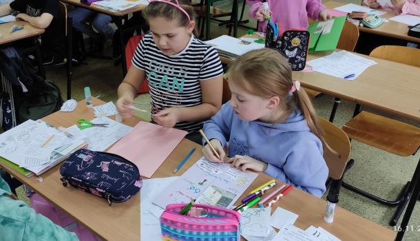 Szkoła Podstawowa nr 6 z Oddziałami integracyjnymi im. Kornela Makuszyńskiego w Mławie