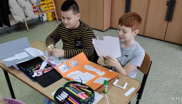 Szkoła Podstawowa nr 6 z Oddziałami integracyjnymi im. Kornela Makuszyńskiego w Mławie