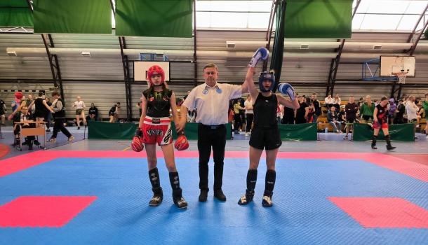 Puchar Polski juniorów w kickboxingu w wersji kick light dla ALEKSANDRY ŻUCHOWSKIEJ 