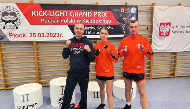 Puchar Polski juniorów w kickboxingu w wersji kick light dla ALEKSANDRY ŻUCHOWSKIEJ 