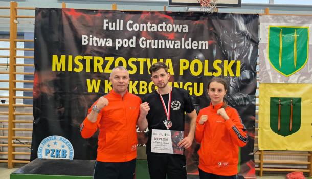 Zawody kickboxingu w wersji full contact