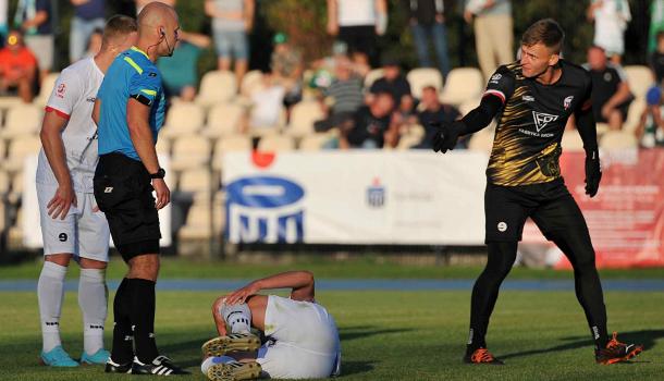 MKS wygrywa po dobrym spotkaniu z Bronią 3:0 