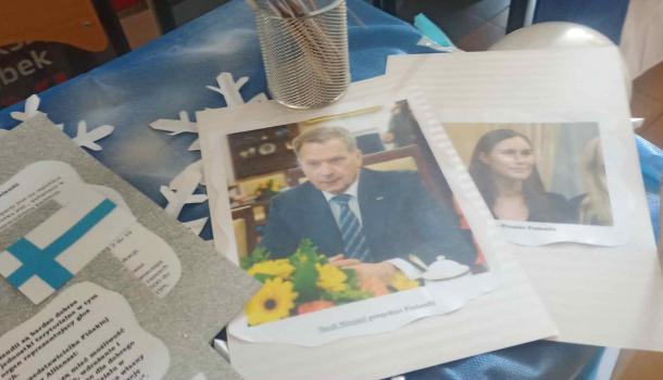 Stoisko prezentujące struktury samorządu w wybranych krajach UE