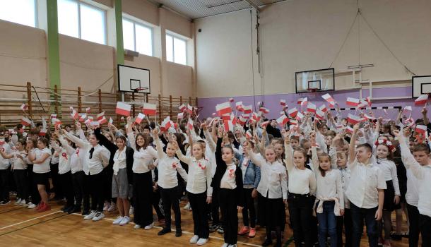 Uroczysty apel w Zespole Placówek Oświatowych nr 1 