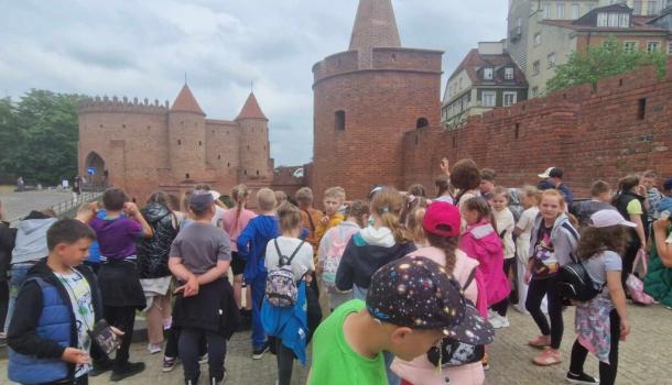 Trzecioklasiści z SP nr 1  w Warszawie