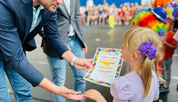 Konkurs w SP 2 "Wesołe ludki pomagają na smutki” 