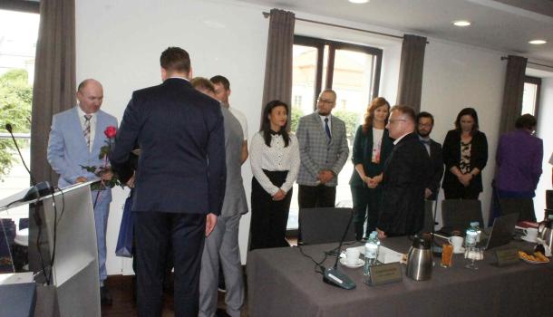 Wręczono nagrody w konkursie „Ambasador Młodego Pokolenia Mławy”