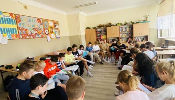 Ogólnopolski Dzień Głośnego Czytania w SP nr 3