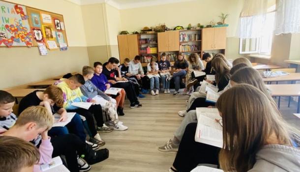 Ogólnopolski Dzień Głośnego Czytania w SP nr 3