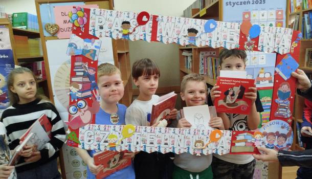 Przyjęcie uczniów klas I w poczet czytelników biblioteki SP nr 3