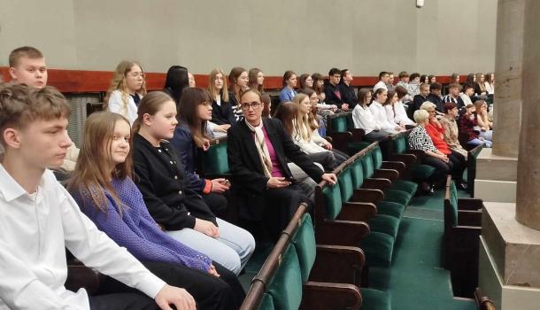 Wycieczka uczniów 7a i 8a Szkoły Podstawowej nr 3 w Mławie do Warszawy