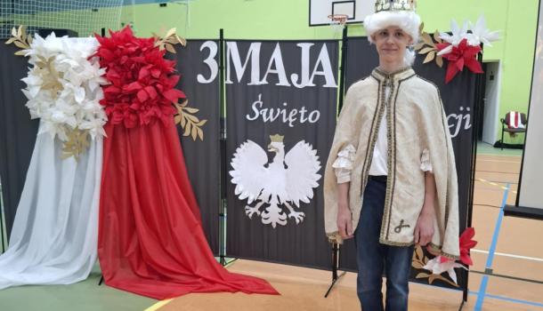 Uroczysta akademia z okazji uchwalenia Konstytucji 3 Maja w SP nr 3