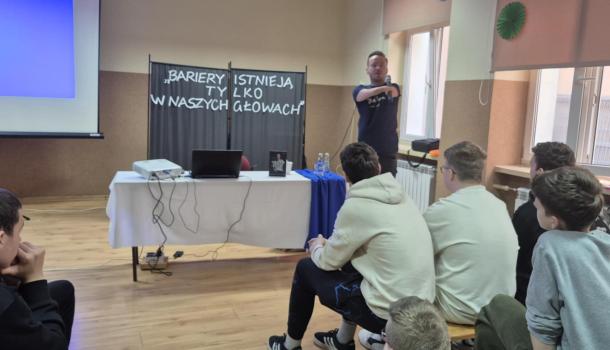 Niezwykły człowiek w SP nr 3