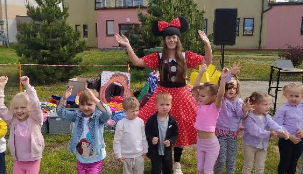 Smerfuś - Dmuchańce z okazji Dnia Dziecka w MPS nr 2