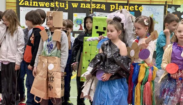 Zainwestuj w naszą planetę – podsumowanie projektu z okazji Dnia Ziemi w SP nr 3 