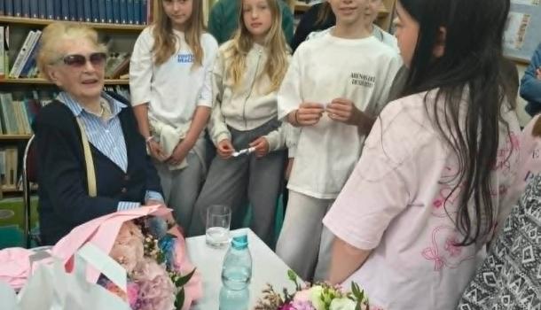 Niezwykła wizyta pełna wzruszeń w SP 4
