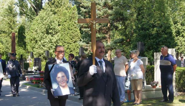 Uroczystości pogrzebowe na Powązkach 