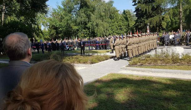 Uroczystości pogrzebowe na Powązkach 