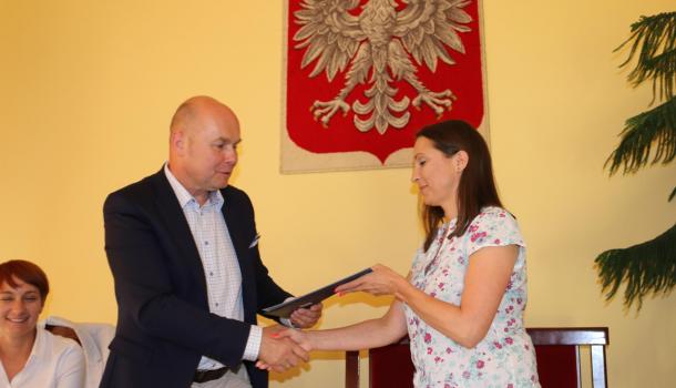 Podpisanie umów na wymianę pieców (52)